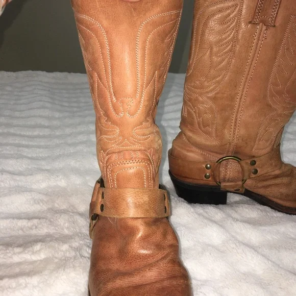 Frye RARE Vintage Coral Embroidered Eagle Phenix Rising Harness Riding Boot  8.5 - Picture 13 of 14